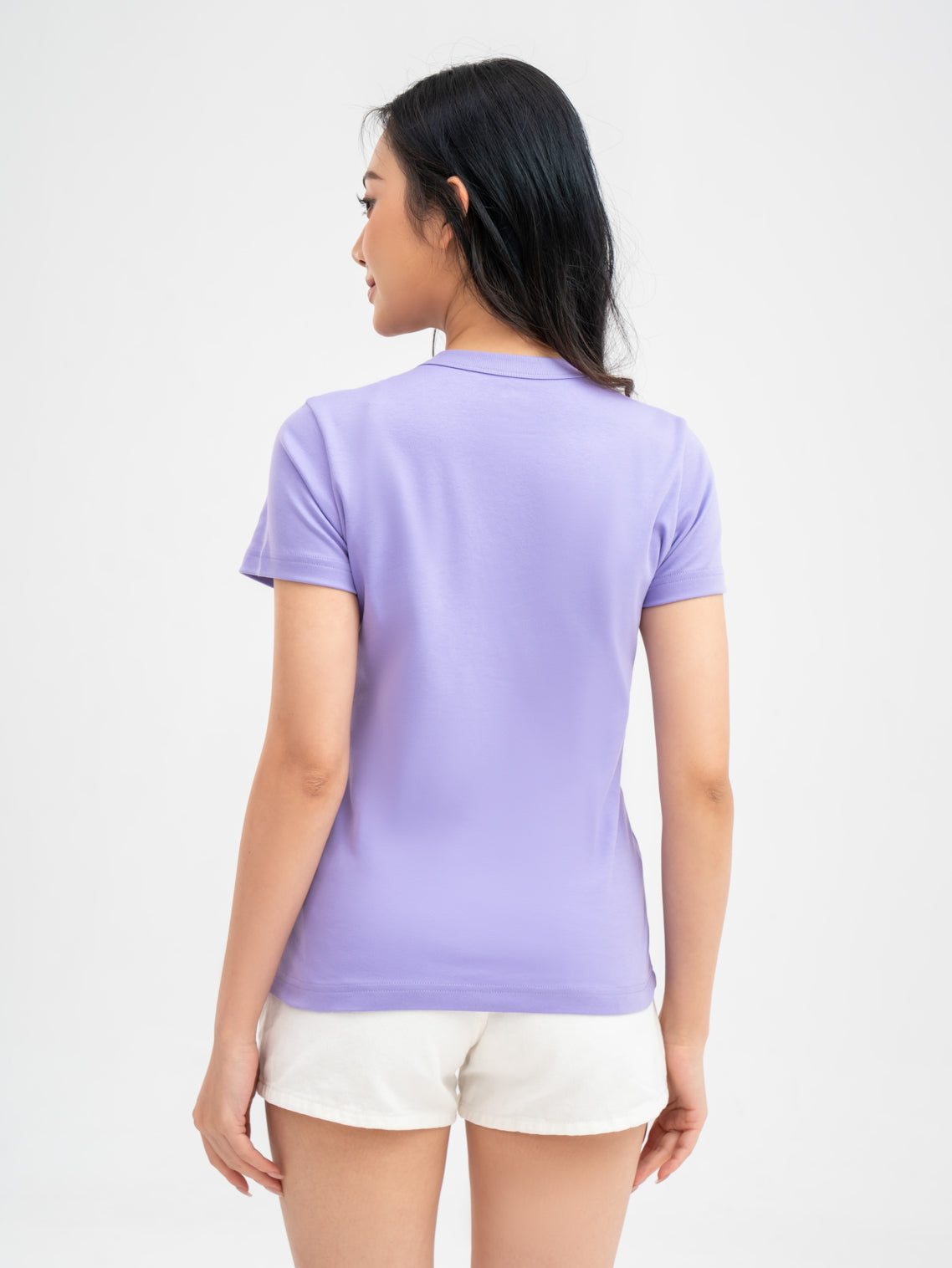 เสื้อยืดผู้หญิงผ้าคอตตอน YODY มีหน้าผ้า2 ด้านที่นุ่มเป็นพิเศษ ใส่ดูมีพลัง TSN6262
